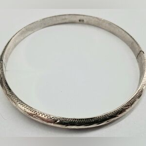 Vintage Sterling Silver Bangle Bracelet